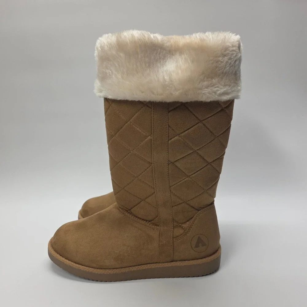 Airwalk Winter Boots Womens 7 Tan Faux Fur Lined‎ Quilted Warm Cozy Cold Weather